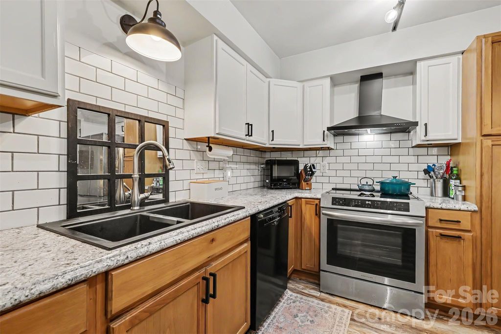 315 French Street, Charlotte, NC 28216