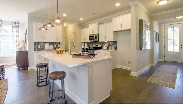 8080 Jude Drive, White House, TN 37188