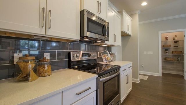8080 Jude Drive, White House, TN 37188