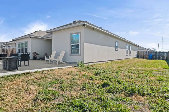 2445 Manuel, Corpus Christi, TX 78414