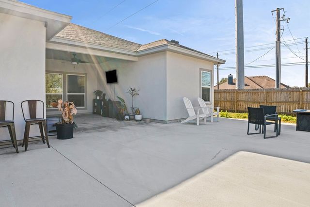 2445 Manuel, Corpus Christi, TX 78414