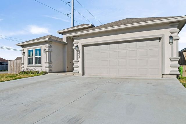 2445 Manuel, Corpus Christi, TX 78414