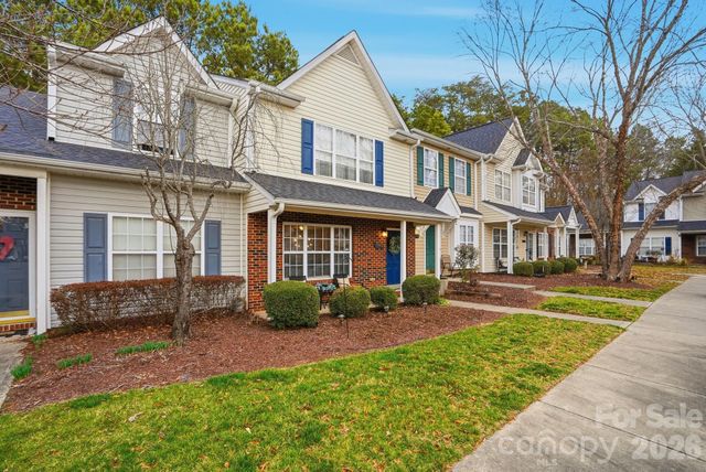 12350 Hennigan Place Lane, Charlotte, NC 28214