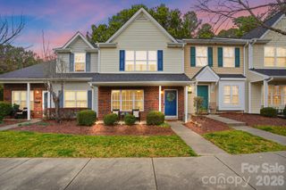 12350 Hennigan Place Lane, Charlotte, NC 28214