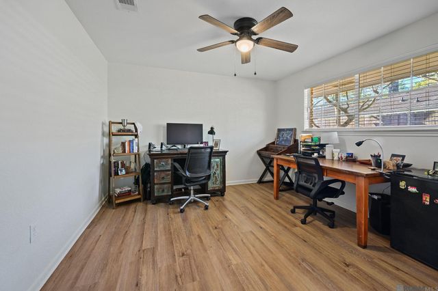 1458 Kenilworth Pkwy, Baton Rouge, LA 70808