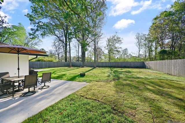 1458 Kenilworth Pkwy, Baton Rouge, LA 70808