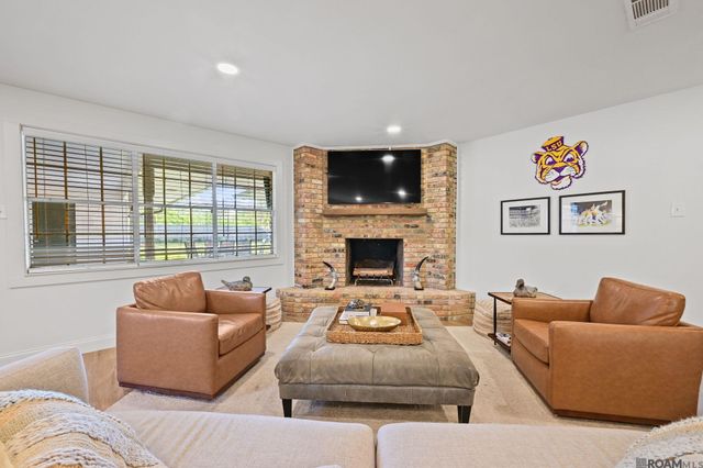 1458 Kenilworth Pkwy, Baton Rouge, LA 70808