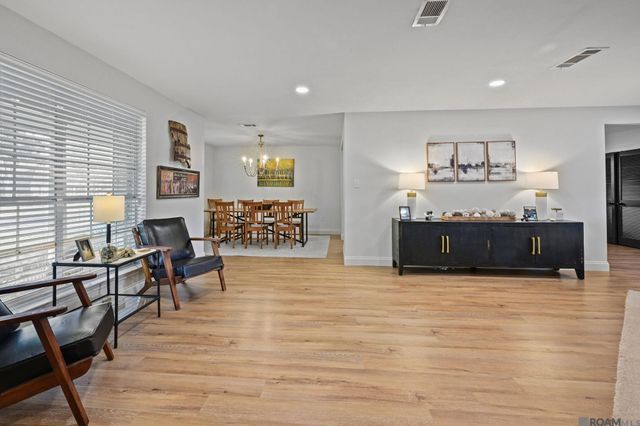 1458 Kenilworth Pkwy, Baton Rouge, LA 70808