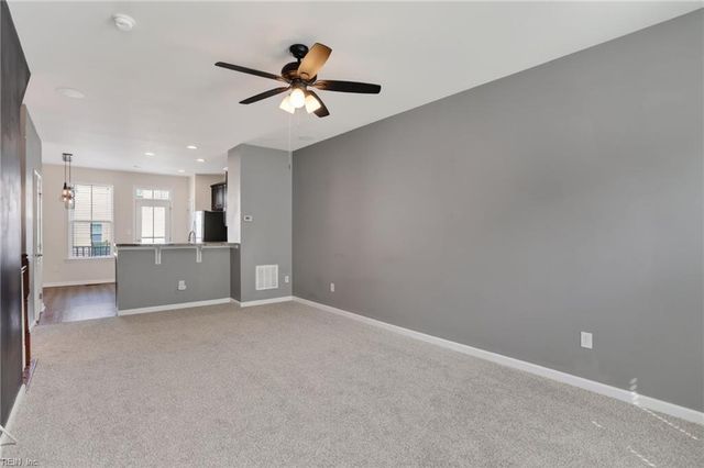 585 Marc Smiley RD, Chesapeake, VA 23324