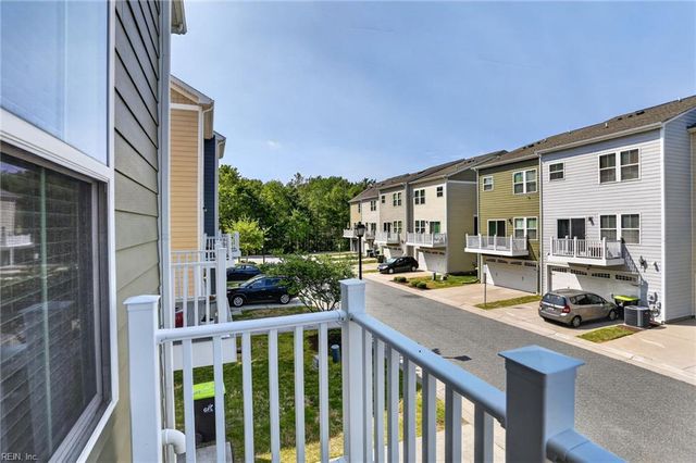 585 Marc Smiley RD, Chesapeake, VA 23324