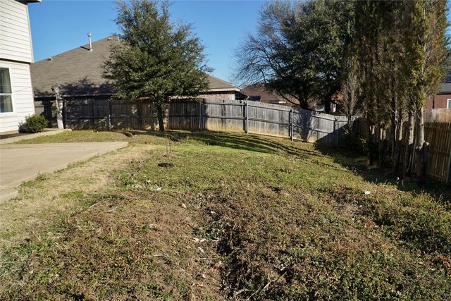 2615 Country Grove Trail, Mansfield, TX 76063