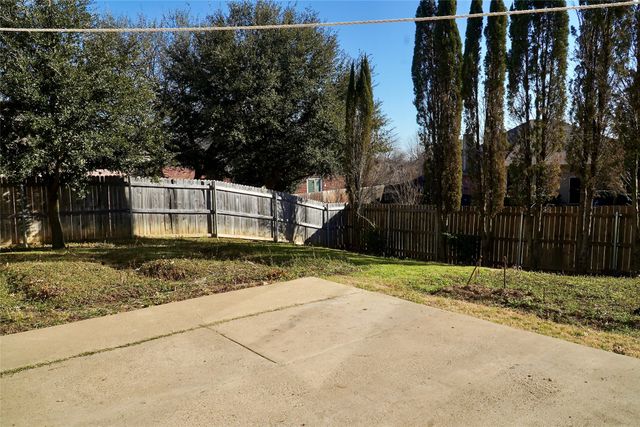 2615 Country Grove Trail, Mansfield, TX 76063