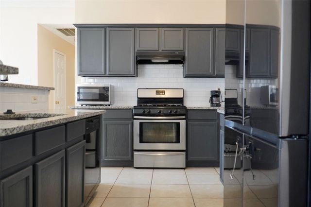 2615 Country Grove Trail, Mansfield, TX 76063