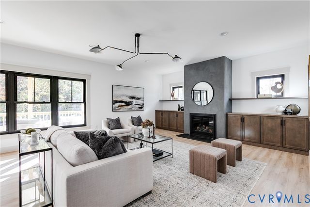 339 Pond View Ln, Goochland, VA 23103