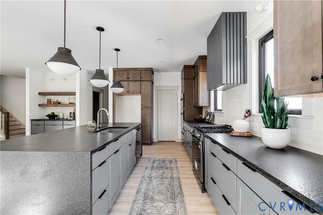 339 Pond View Ln, Goochland, VA 23103
