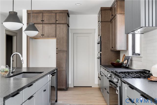 339 Pond View Ln, Goochland, VA 23103