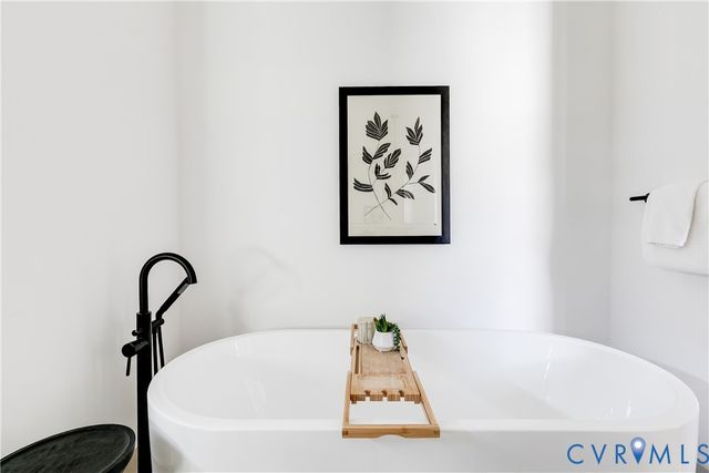 339 Pond View Ln, Goochland, VA 23103