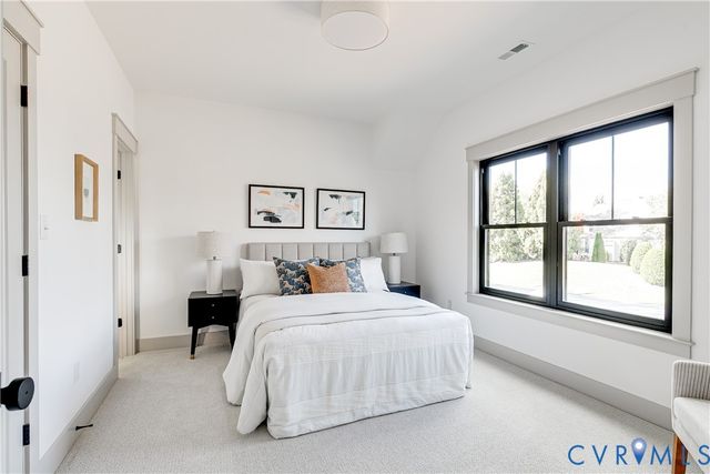 339 Pond View Ln, Goochland, VA 23103