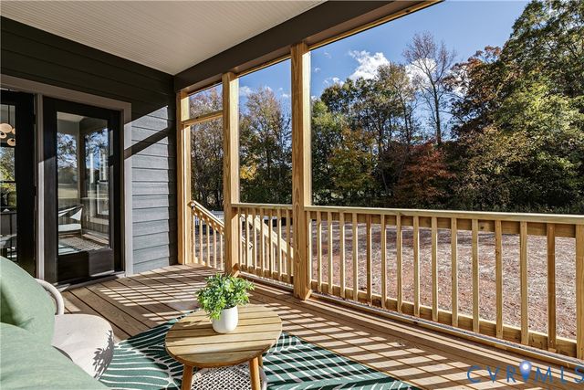 339 Pond View Ln, Goochland, VA 23103