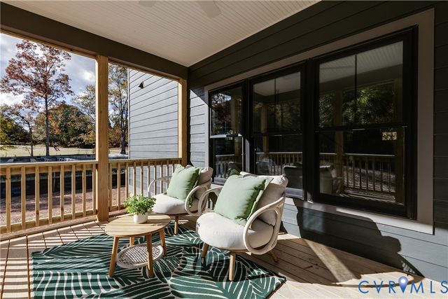 339 Pond View Ln, Goochland, VA 23103