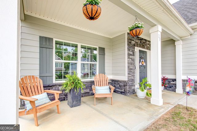 23 South York Drive, Newnan, GA 30265