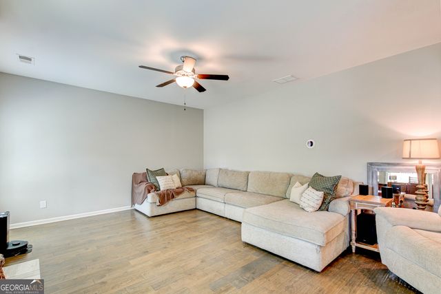 23 South York Drive, Newnan, GA 30265