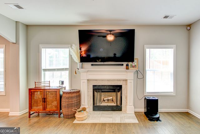 23 South York Drive, Newnan, GA 30265