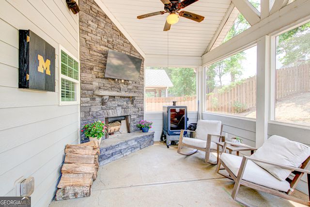 23 South York Drive, Newnan, GA 30265