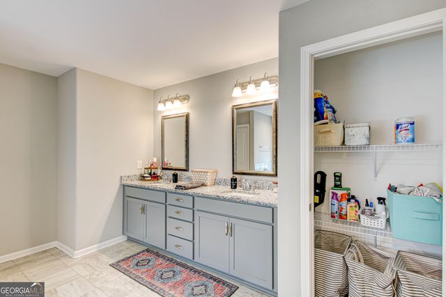 23 South York Drive, Newnan, GA 30265