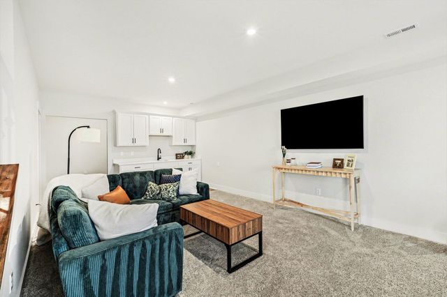 9601 Venice Street, Union, KY 41091