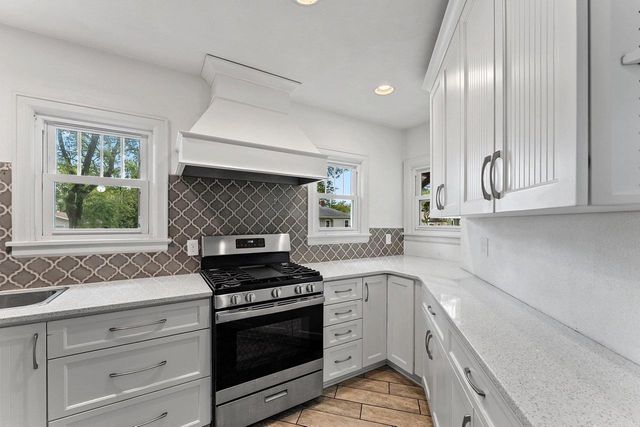 1312 W PACKARD STREET, Appleton, WI 54914