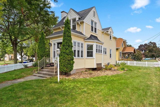 1312 W PACKARD STREET, Appleton, WI 54914