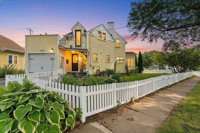 1312 W PACKARD STREET, Appleton, WI 54914