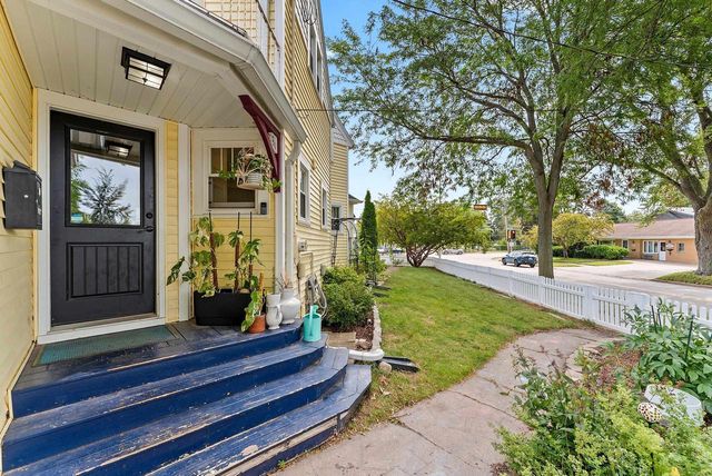 1312 W PACKARD STREET, Appleton, WI 54914