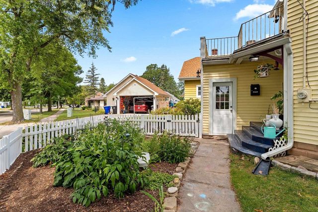 1312 W PACKARD STREET, Appleton, WI 54914