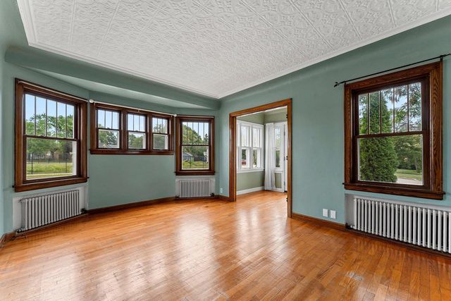 1312 W PACKARD STREET, Appleton, WI 54914