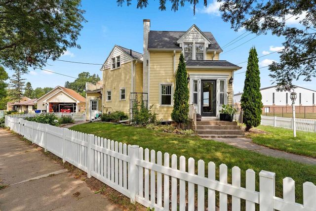 1312 W PACKARD STREET, Appleton, WI 54914