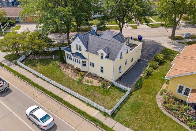 1312 W PACKARD STREET, Appleton, WI 54914