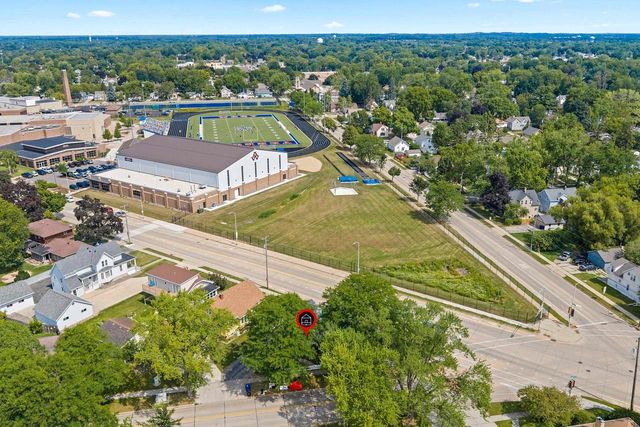 1312 W PACKARD STREET, Appleton, WI 54914