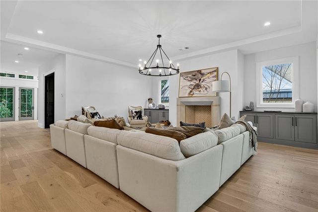 193 Jere Drive, Alpharetta, GA 30009