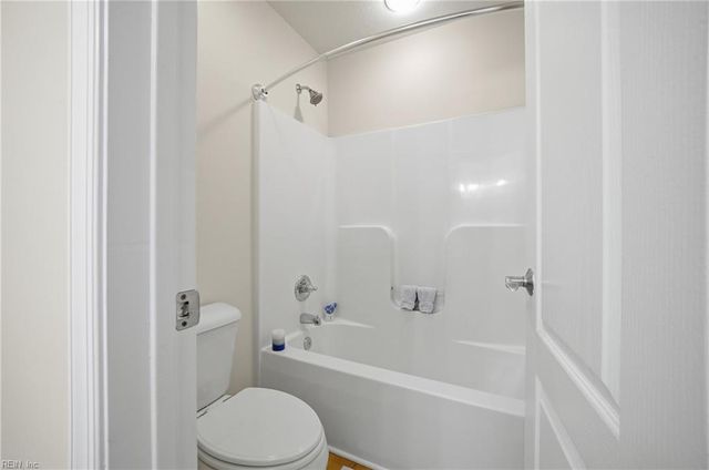 2505 Ferncliff CT, Virginia Beach, VA 23456