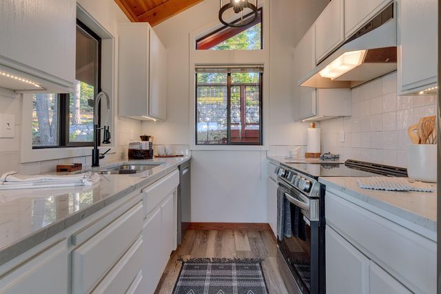 474 Bay View Court, Tahoma, CA 96142