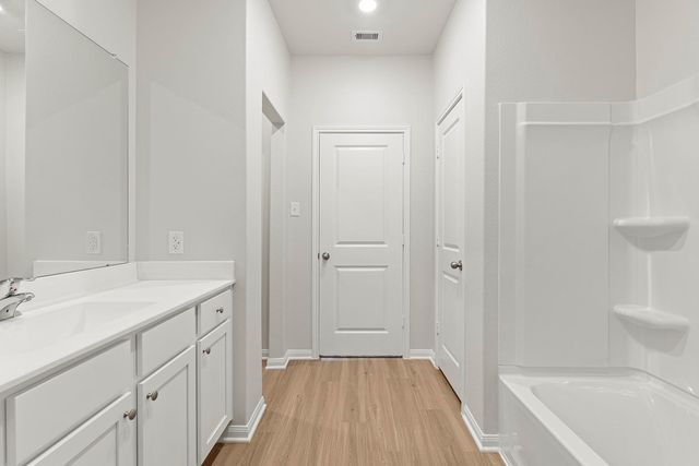 8927 New Jade Drive, Iowa Colony, TX 77583