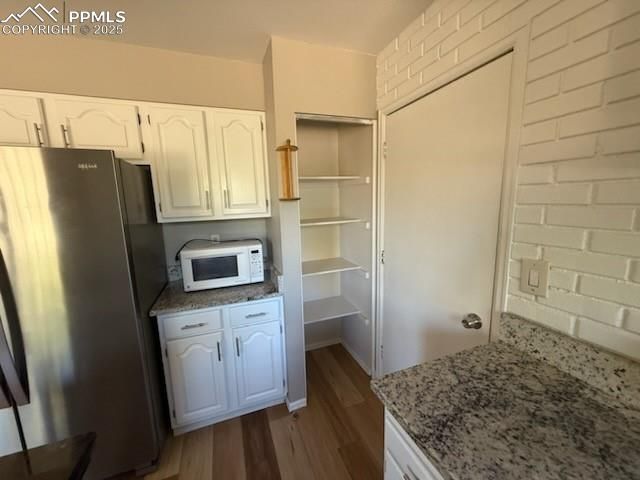 2410 Cather Court, Colorado Springs, CO 80916