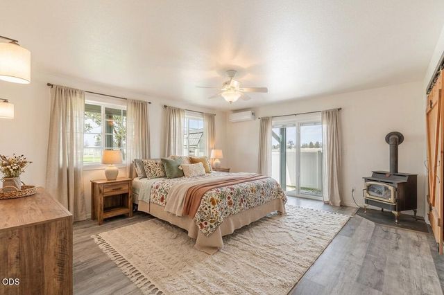 7070 NE Juniper Ridge Road, Redmond, OR 97756