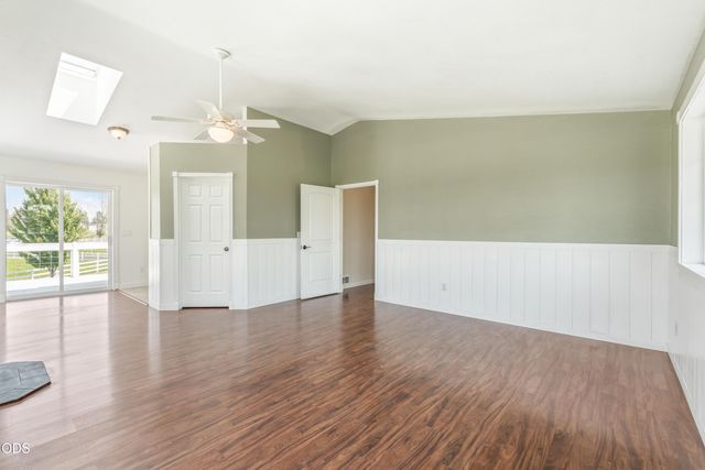 7070 NE Juniper Ridge Road, Redmond, OR 97756