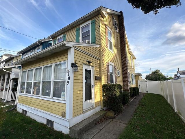 309 Mulberry Street, Catasauqua Boro, PA 18032