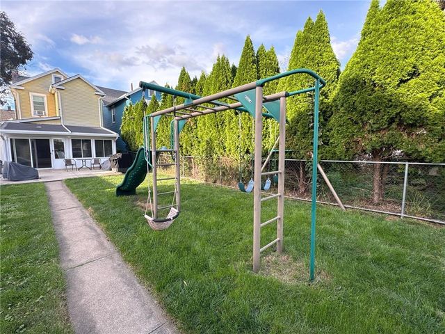 309 Mulberry Street, Catasauqua Boro, PA 18032