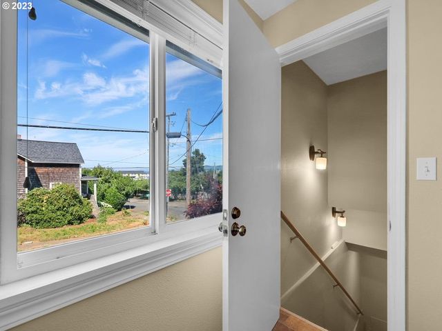 3307 FRANKLIN Ave, Astoria, OR 97103