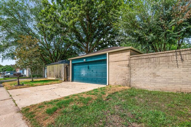 1908 Chelsea Court, Rosenberg, TX 77471